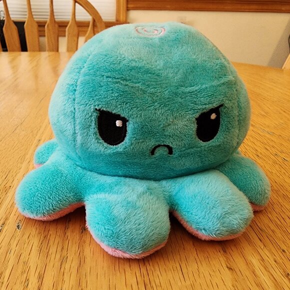 TeeTurtle Aqua/Pink The Original Reversible Octopus Plushie Stuffed Animal Toy - Picture 6 of 11